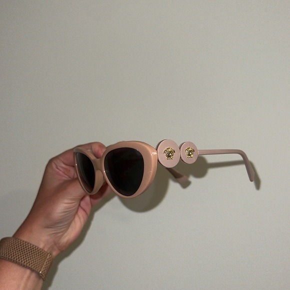 Versace Sunglasses - Picture 4 of 5